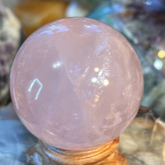 🔥SALE🔥 Star Rose Quartz Sphere! Watch The Video! Sparkles And A Rainbow! - Picture 5 of 12